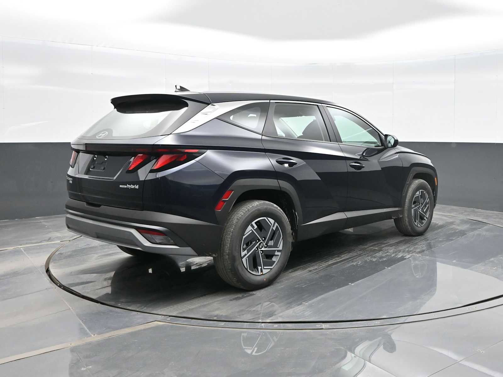 New 2026 Hyundai Tucson Blue SE image 7