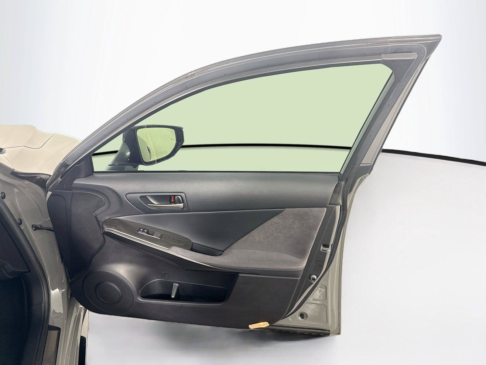 Used 2022 Lexus IS 500 w/ Accessory Package RWD image 13