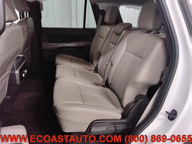 Used 2020 Ford Expedition XLT w/ Equipment Group 202A image 13