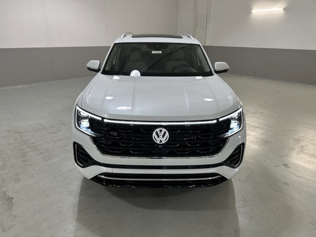 New 2026 Volkswagen Atlas SEL Premium R-Line image 3
