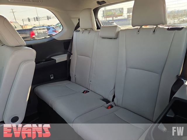 Certified 2026 Toyota Grand Highlander XLE image 26