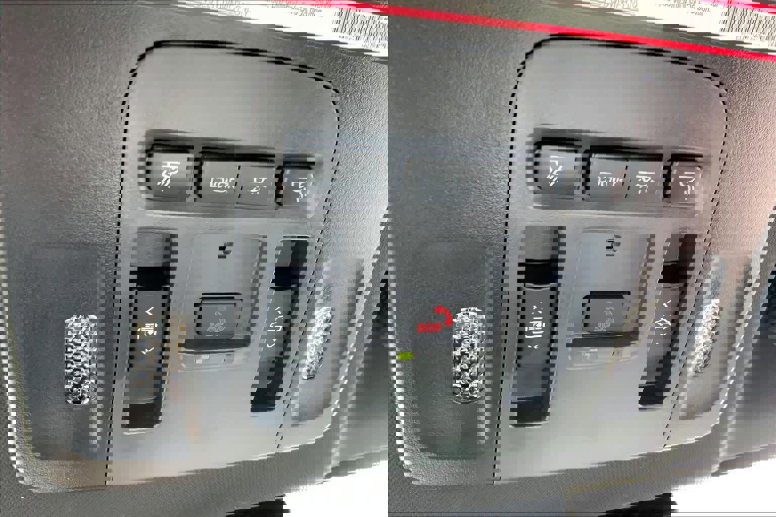 Used 2025 Toyota Camry XSE image 33