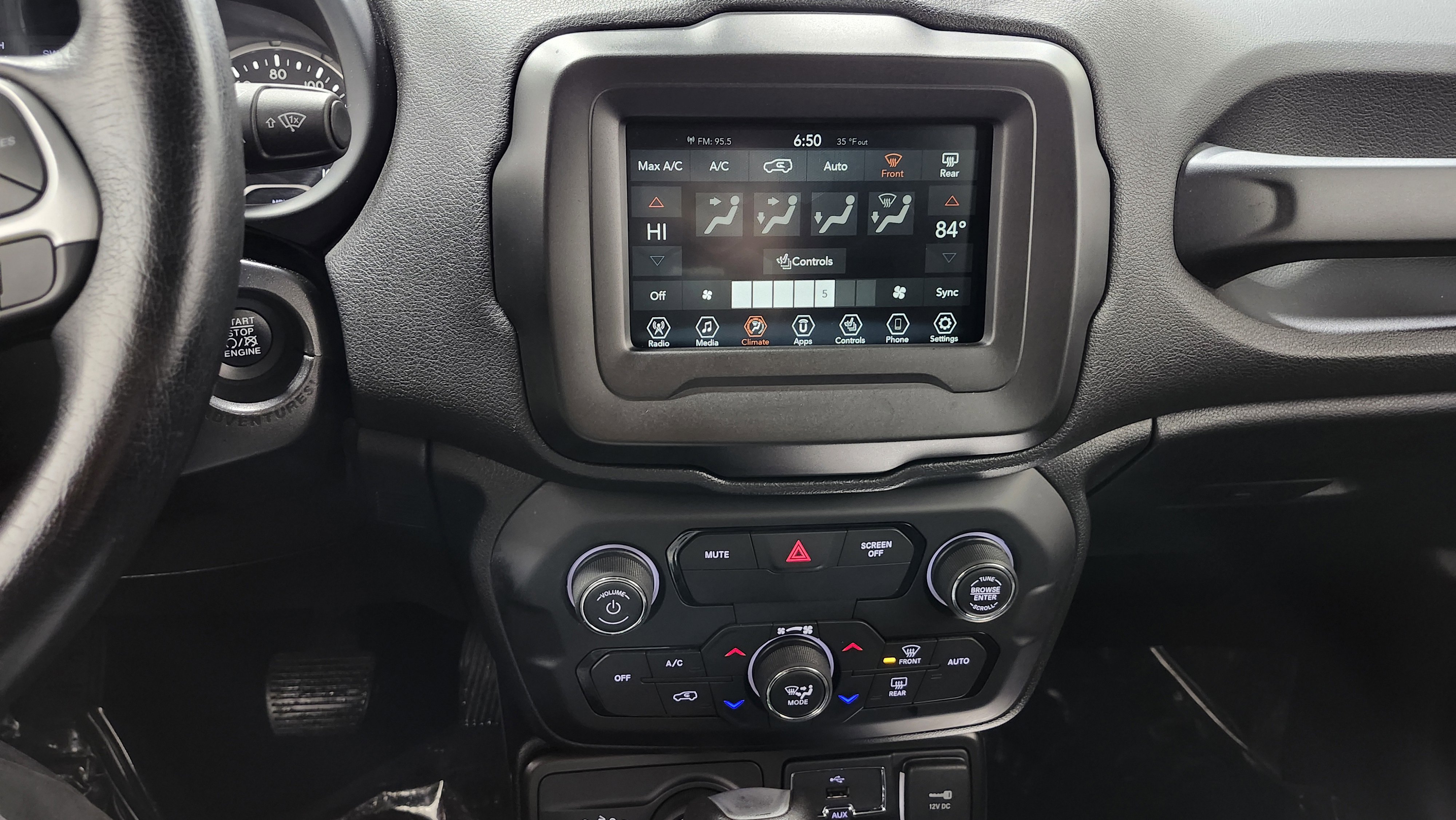 Used 2020 Jeep Renegade Latitude image 27