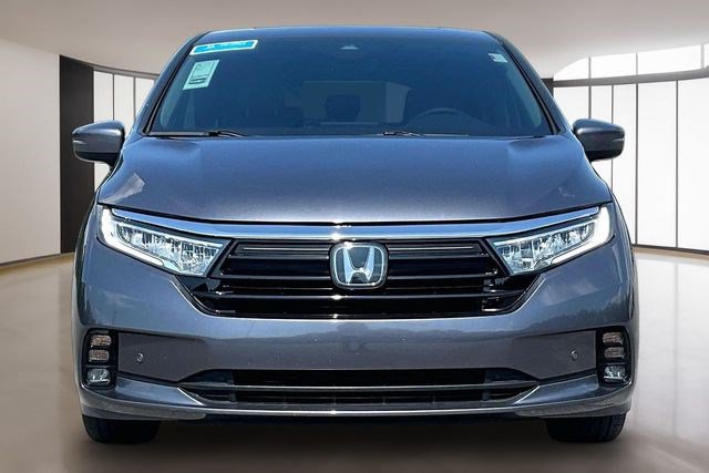 Certified 2022 Honda Odyssey Touring image 2