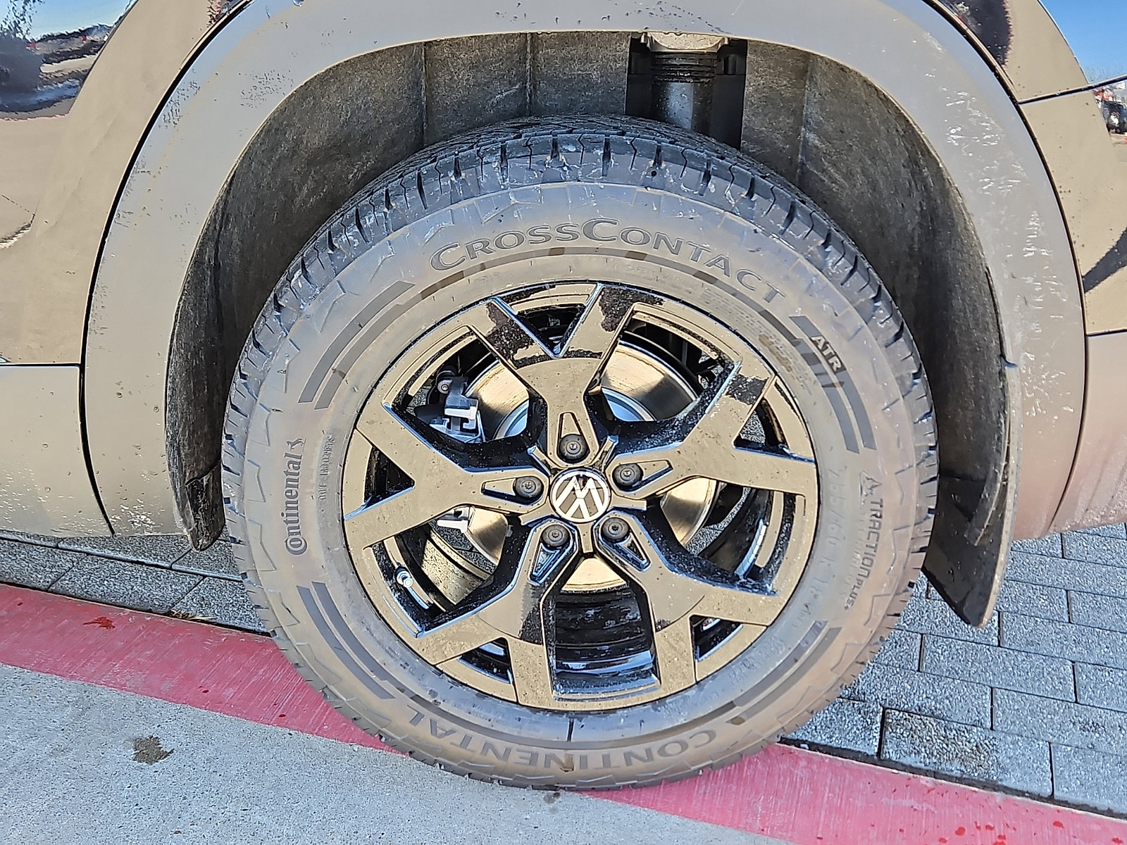 New 2026 Volkswagen Atlas Peak Edition image 6