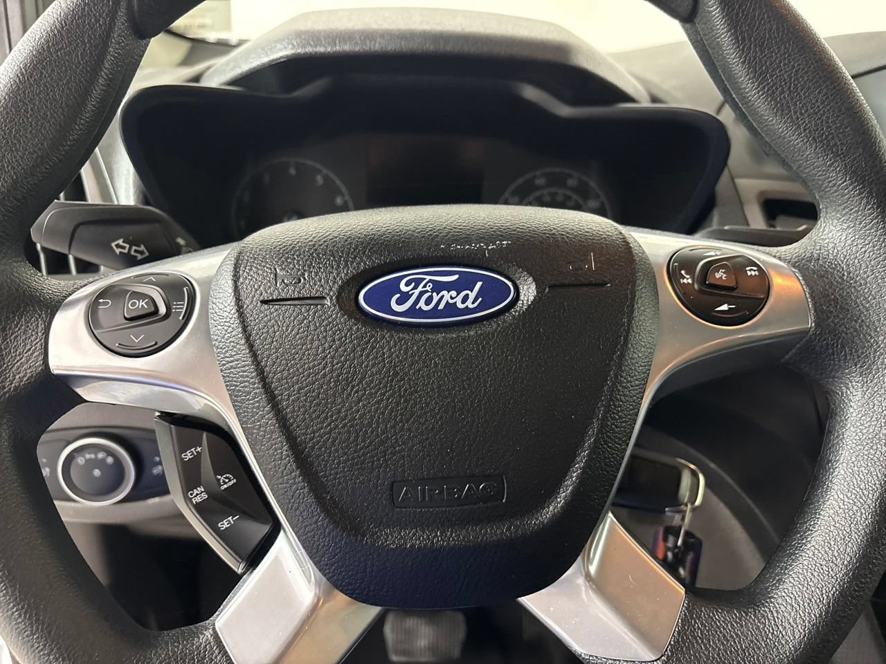 Used 2023 Ford Transit Connect XL FWD image 12
