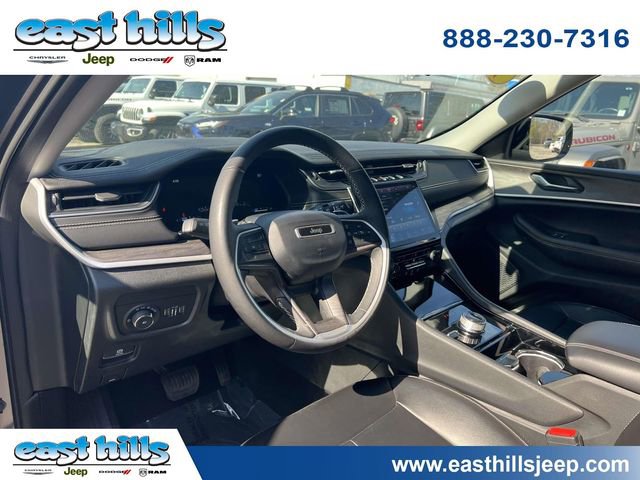 Certified 2023 Jeep Grand Cherokee Limited AWD/4WD image 24