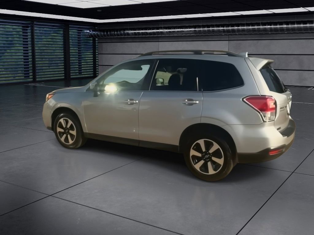 Used 2017 Subaru Forester 2.5i Limited w/ Popular Package #2 image 6