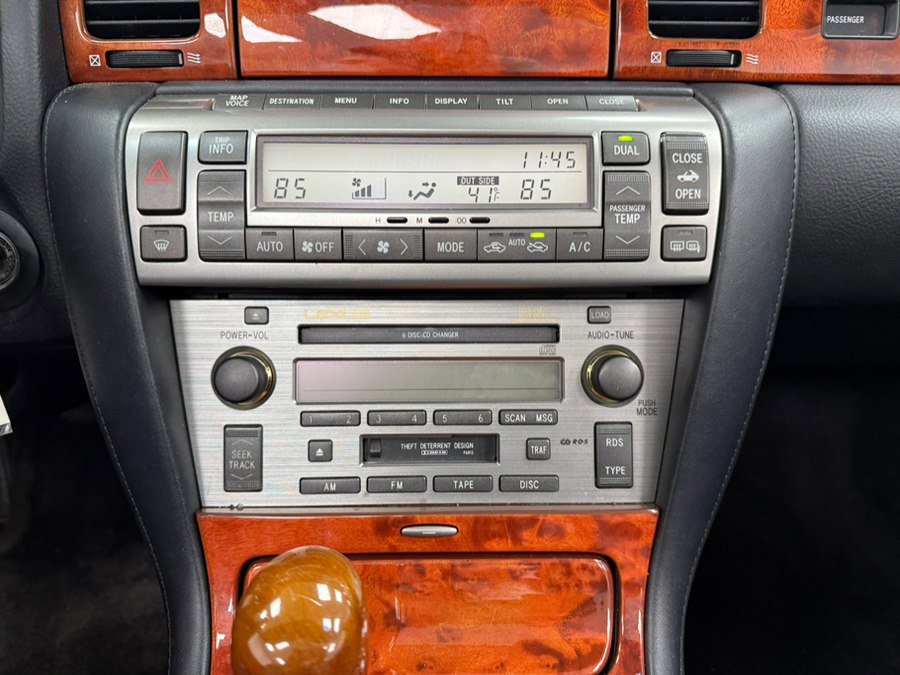 Used 2002 Lexus SC 430 2dr Convertible image 59