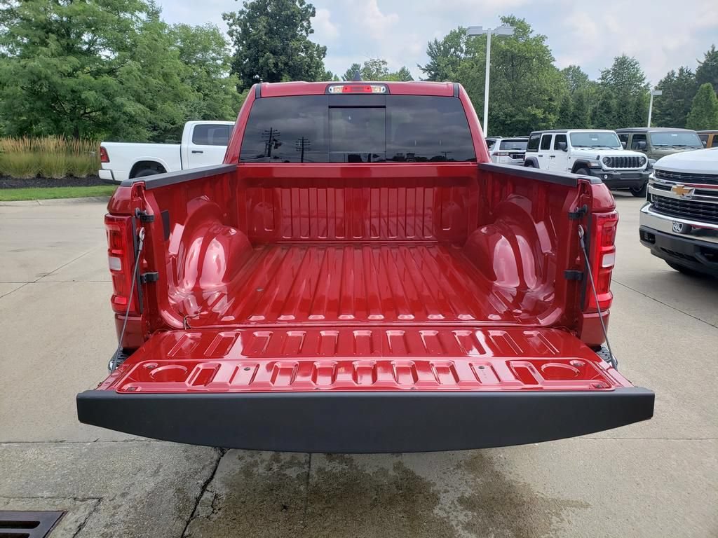 New 2026 RAM 1500 Big Horn AWD/4WD image 6
