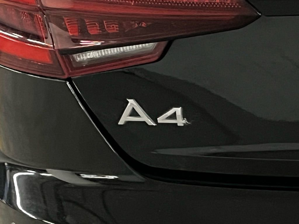 Used 2019 Audi A4 2.0T Premium image 34