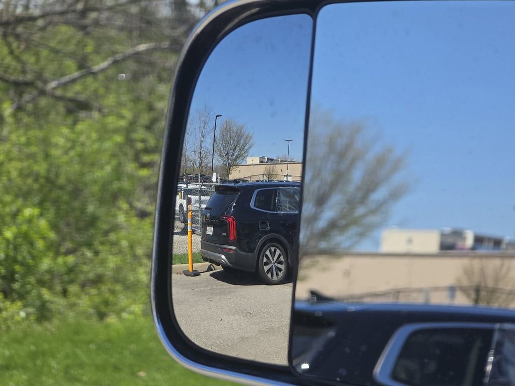 Used 2014 RAM 1500 Outdoorsman image 6