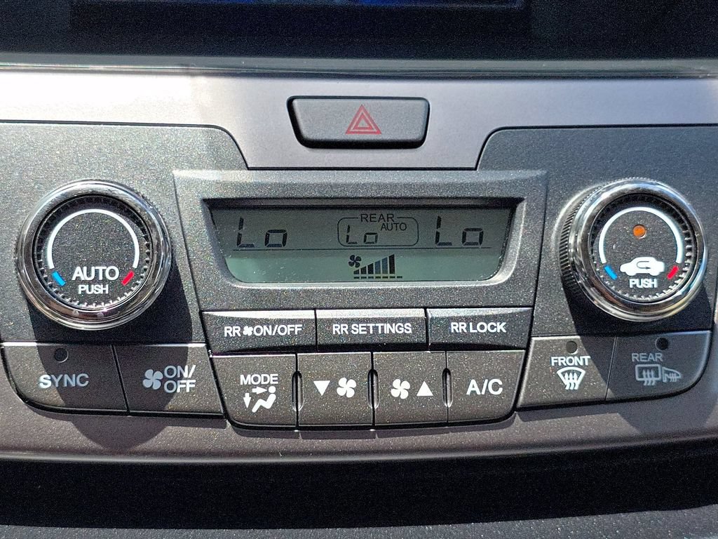 Used 2016 Honda Odyssey SE image 27