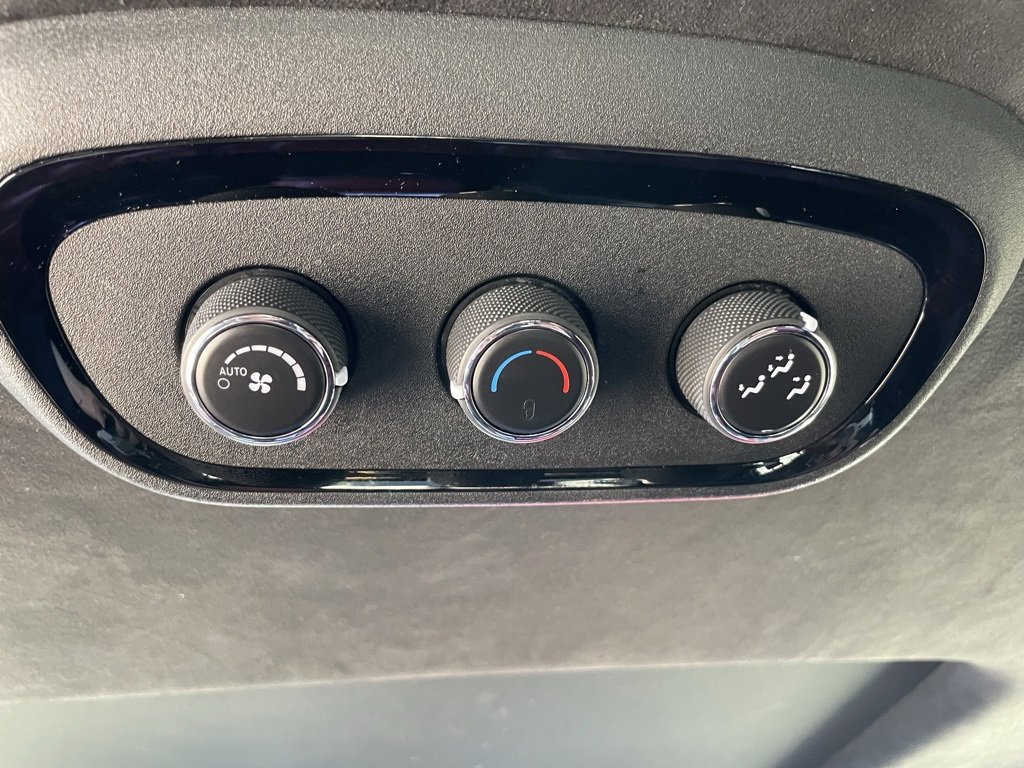 Used 2022 Dodge Durango R/T image 57