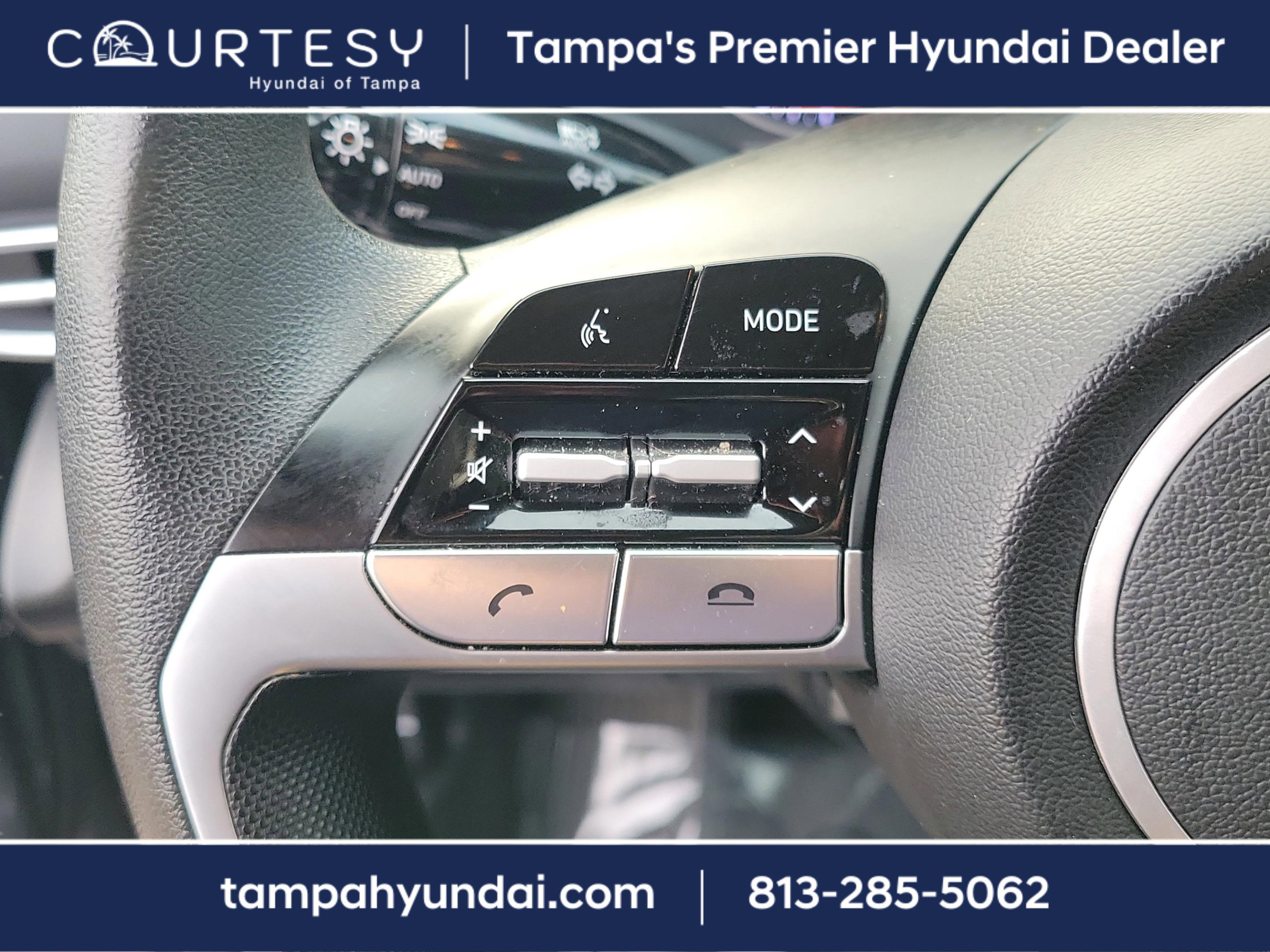 Used 2023 Hyundai Elantra SEL image 23