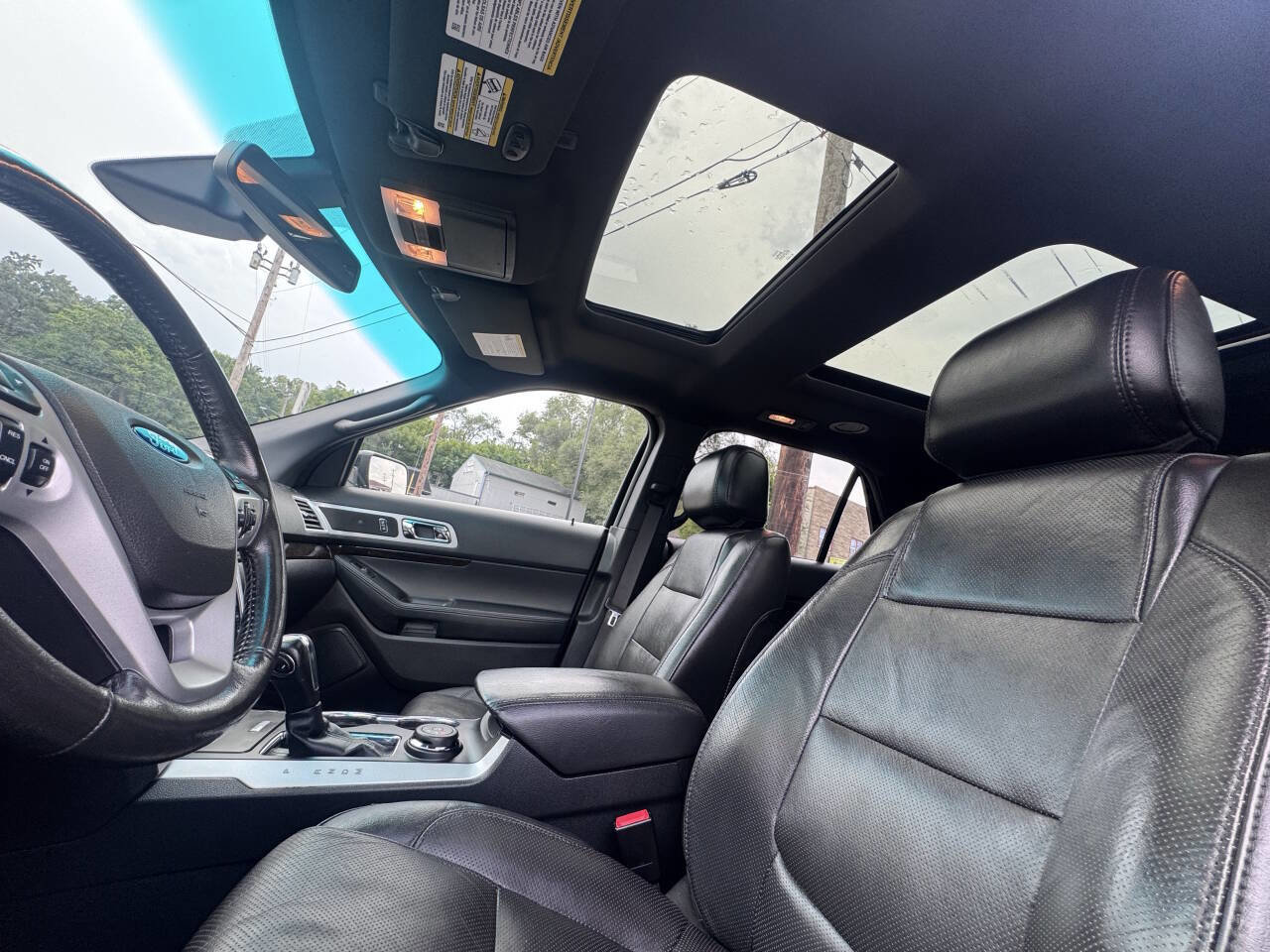 Used 2014 Ford Explorer Limited w/ Equipment Group 302A AWD/4WD image 10