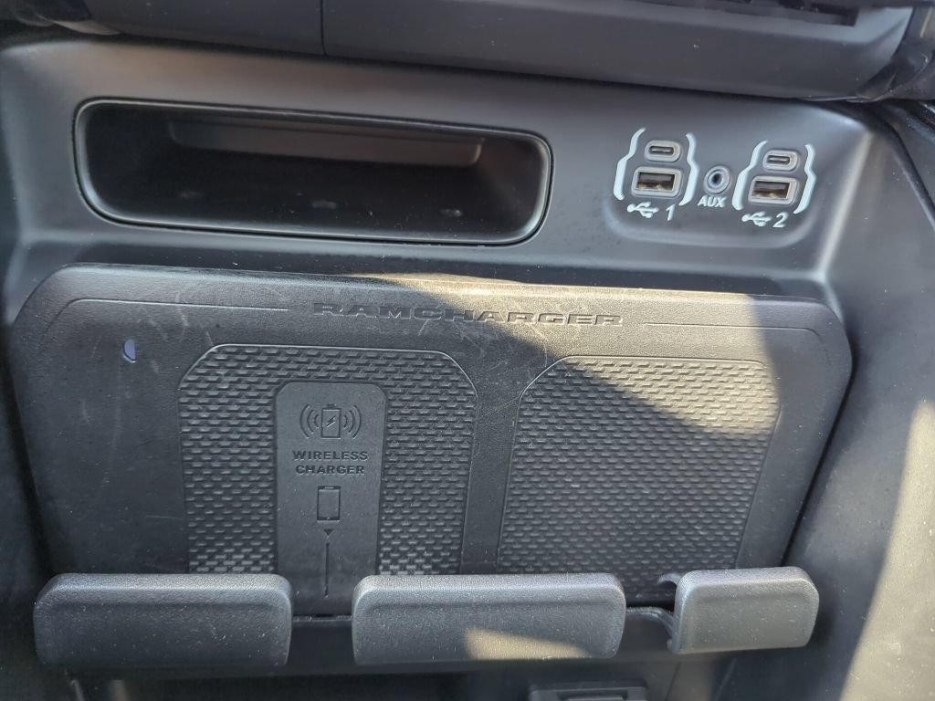 Used 2022 RAM 1500 Limited w/ Body Color Bumper Group AWD/4WD image 28