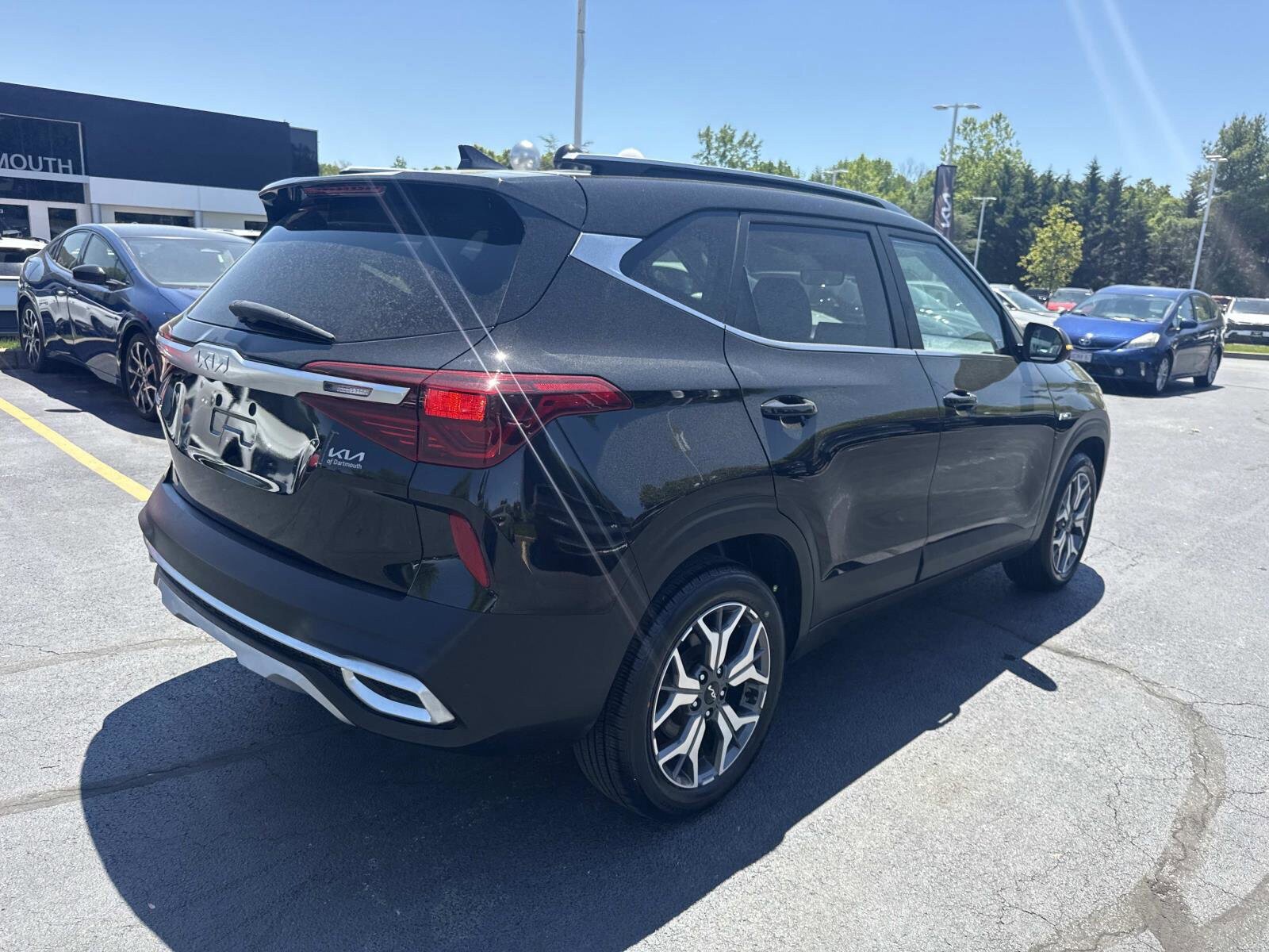 Used 2023 Kia Seltos EX AWD/4WD image 8