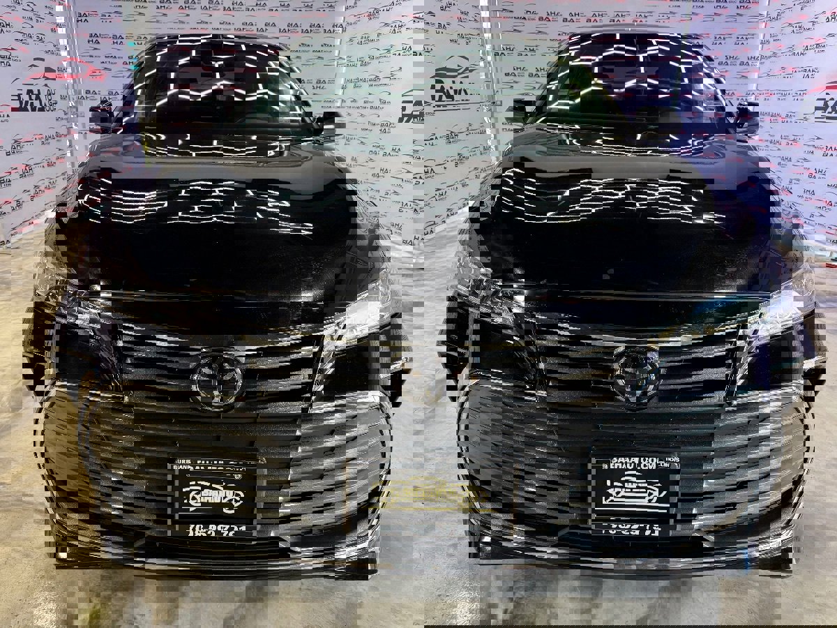 Used 2022 Toyota Avalon XLE image 35