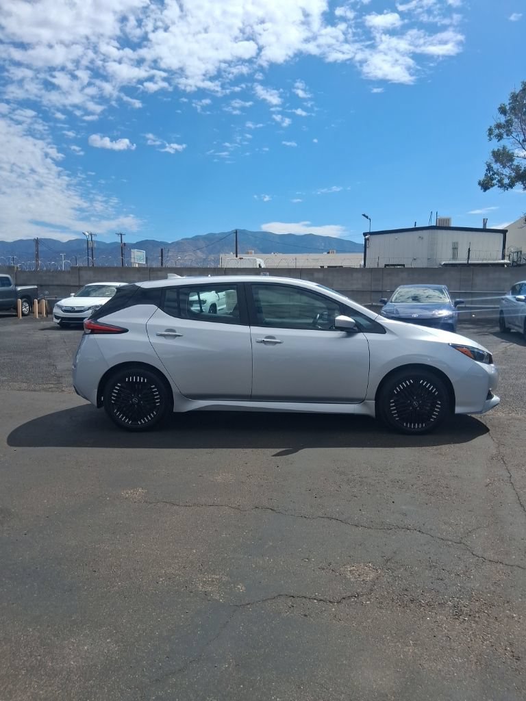 Used 2025 Nissan Leaf SV Plus w/ Protection Package FWD image 4