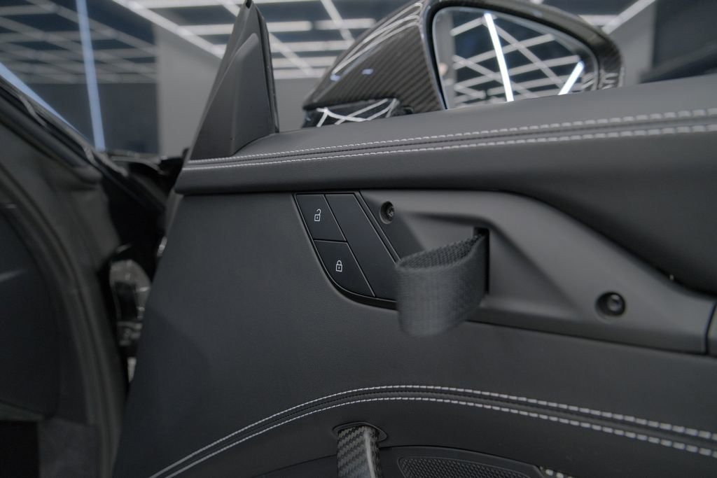 Used 2025 Porsche 911 GT3 RS RWD image 46