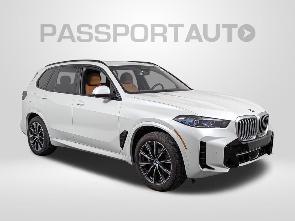 Certified 2025 BMW X5 xDrive40i w/ M Sport Package image 11