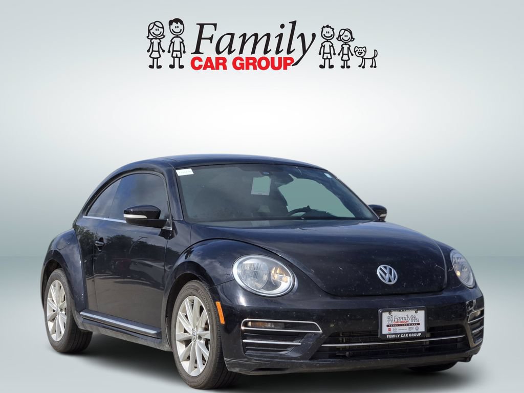 Used 2019 Volkswagen Beetle 2.0T SE FWD image 2