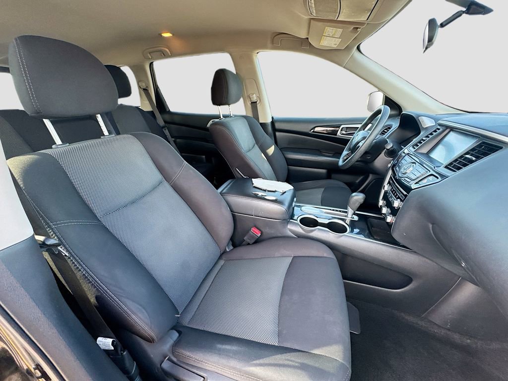 Used 2020 Nissan Pathfinder S image 27