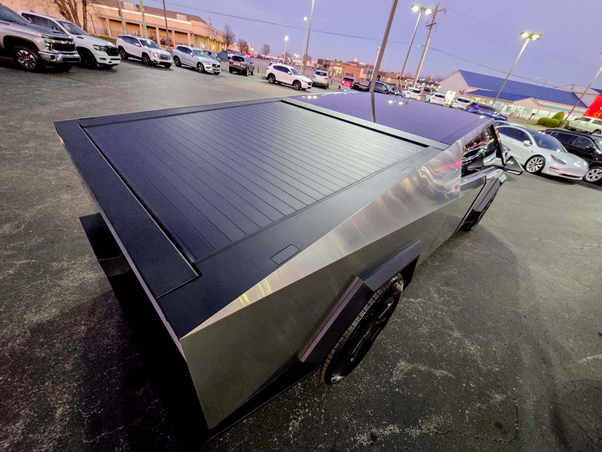 Used 2025 Tesla Cybertruck AWD Crew Cab image 13