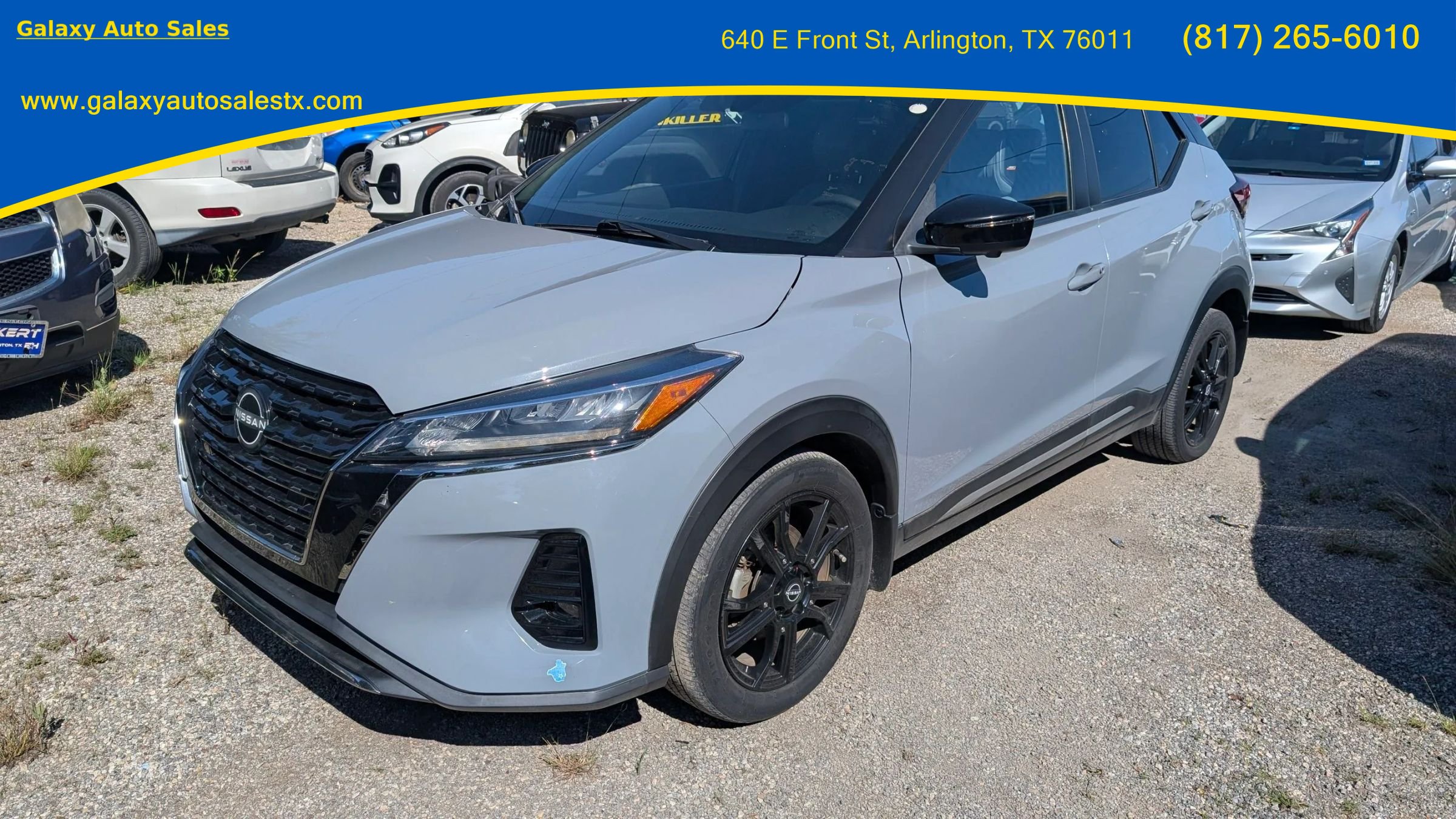 Used 2023 Nissan Kicks SR w/ SR Premium Package FWD image 1
