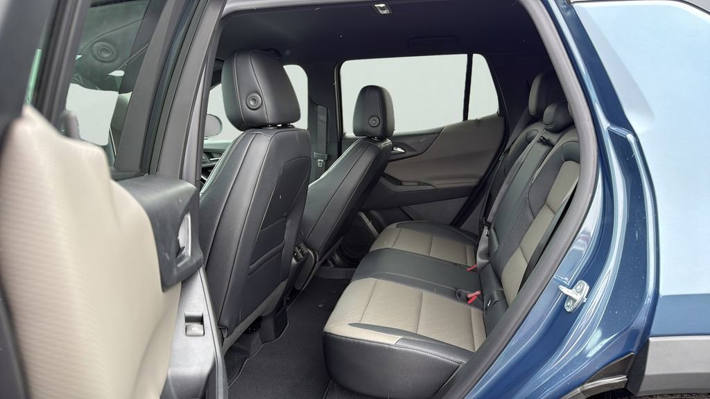 New 2026 Chevrolet Equinox LT w/ Convenience Package II image 20