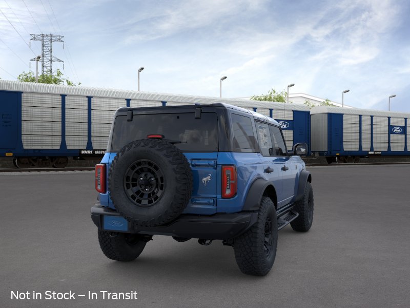 New 2026 Ford Bronco Badlands w/ Sasquatch Package AWD/4WD image 8
