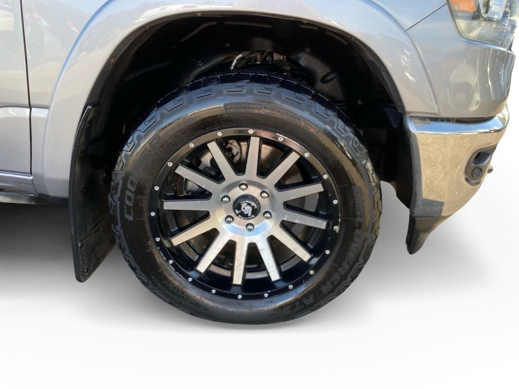 Used 2021 RAM 1500 Laramie AWD/4WD image 12