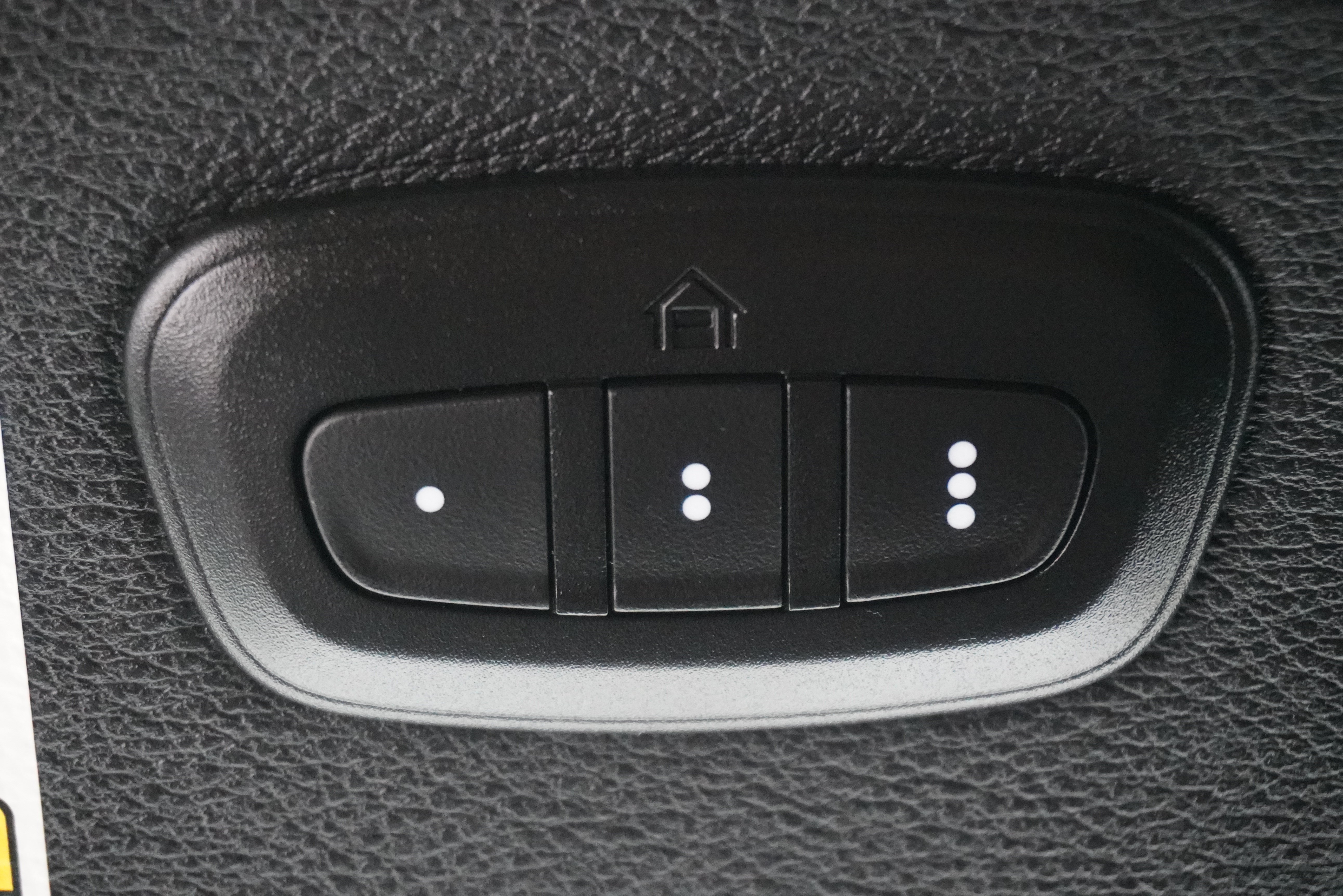 Used 2023 Jeep Gladiator Mojave w/ LED Lighting Group AWD/4WD image 25
