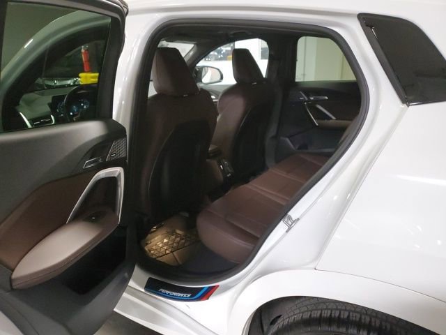 Used 2025 BMW X2 M35i w/ Premium Package image 22