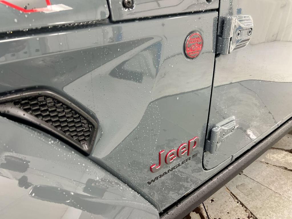 New 2026 Jeep Wrangler Unlimited Rubicon AWD/4WD image 26