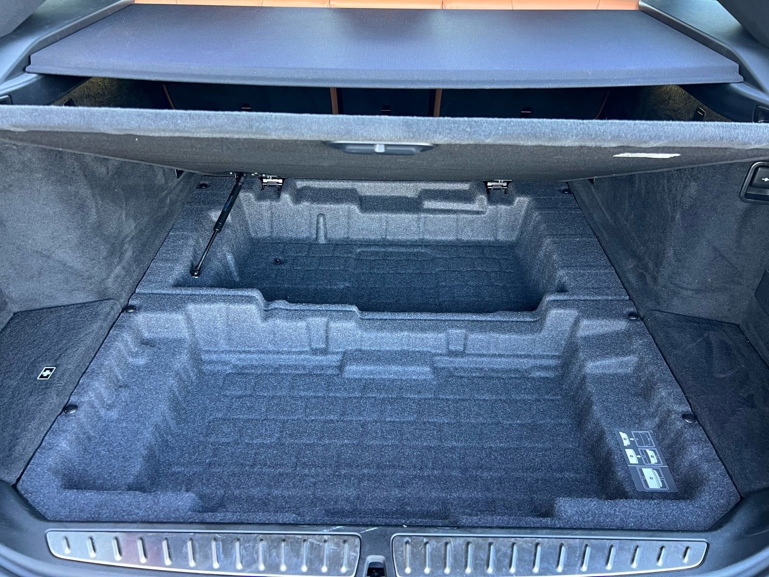 Used 2018 BMW 640i Gran Turismo xDrive w/ M Sport Package image 26