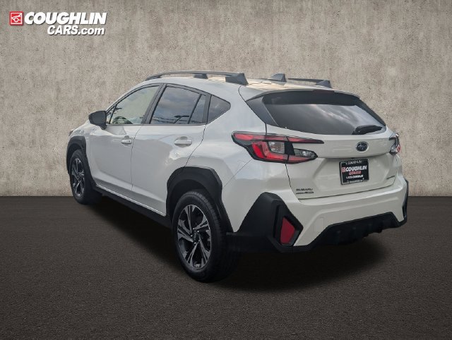 Used 2025 Subaru Crosstrek 2.5i Premium AWD/4WD image 5