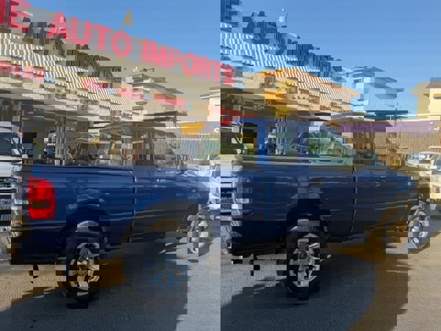 Used 2009 Ford Ranger XLT image 2