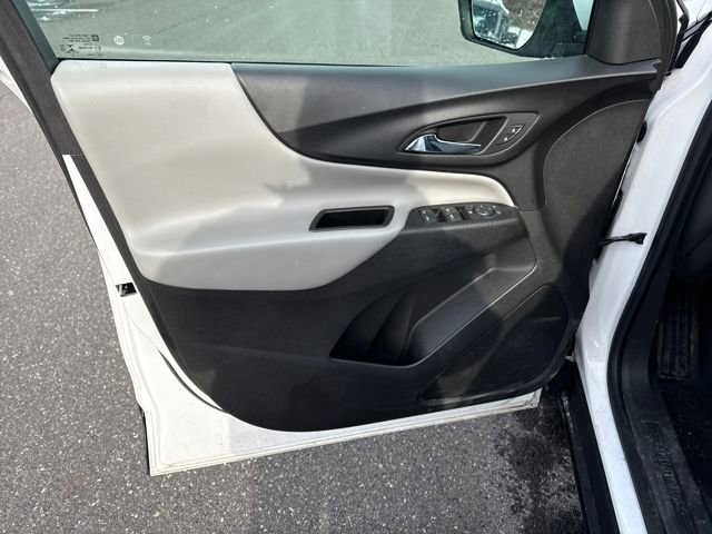 Used 2022 Chevrolet Equinox LT image 15