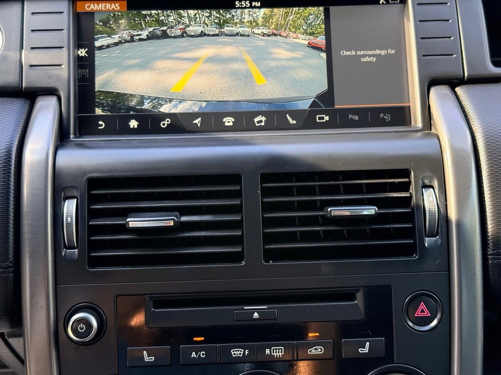 Used 2018 Land Rover Discovery Sport HSE Luxury AWD/4WD image 48