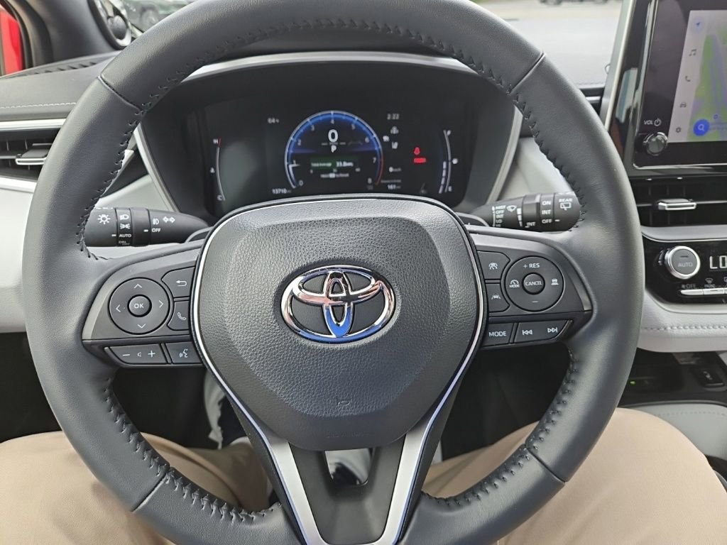 Used 2023 Toyota Corolla XSE FWD image 16