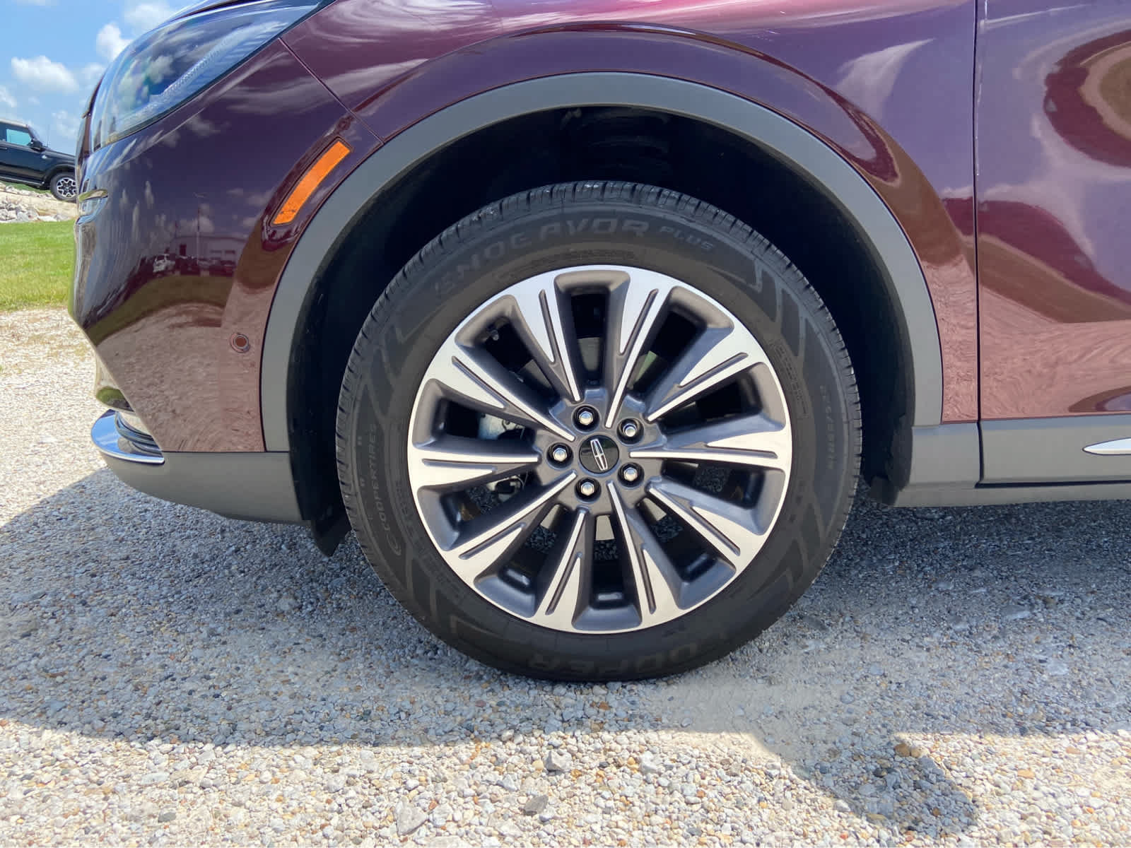 Used 2021 Lincoln Corsair Reserve w/ Equipment Group 201A AWD/4WD image 17