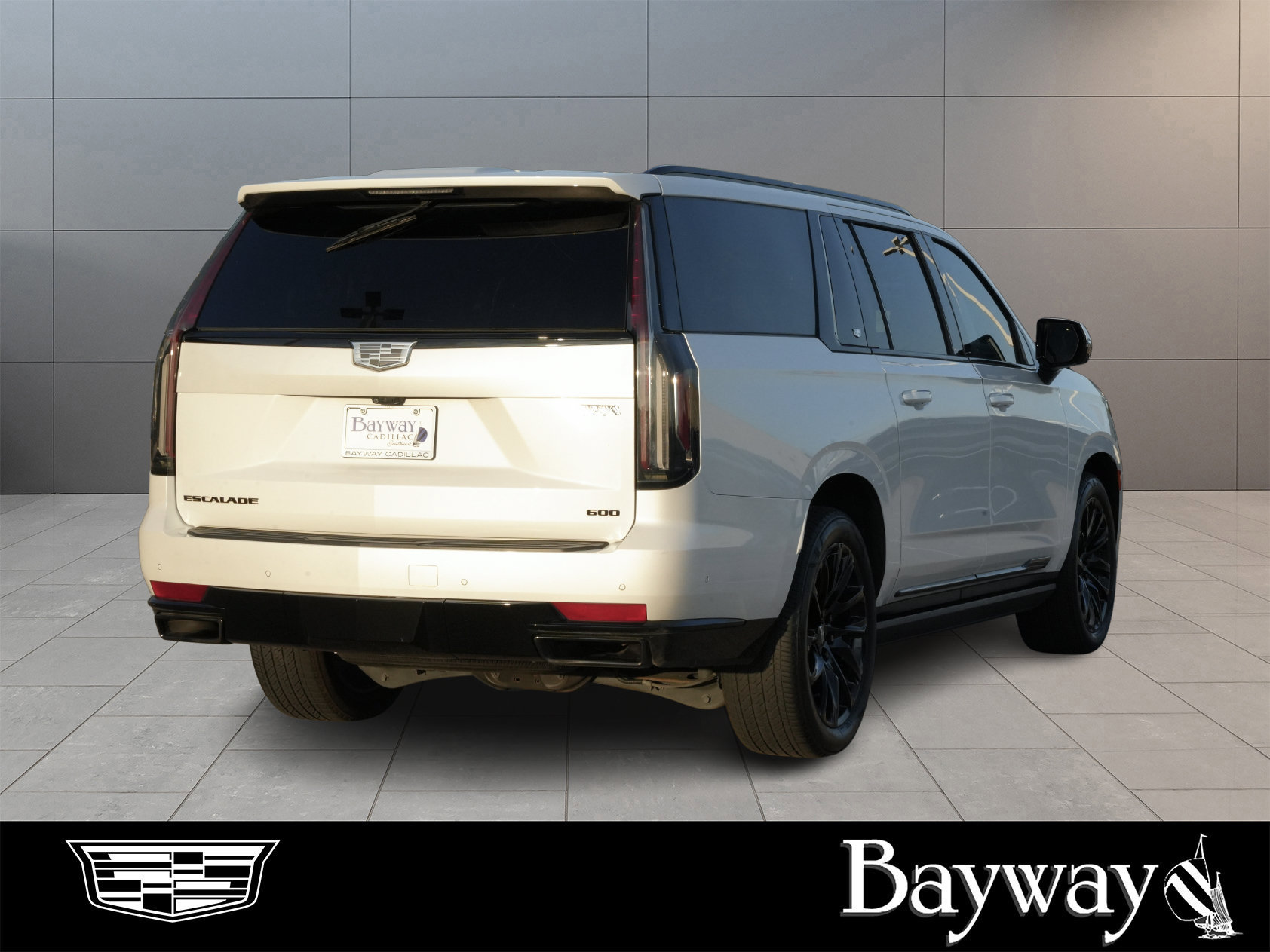 Certified 2024 Cadillac Escalade ESV Sport Platinum w/ LPO, ONYX Package AWD/4WD image 5