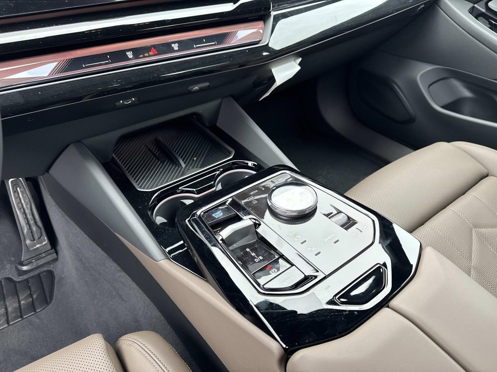 New 2026 BMW i5 eDrive40 w/ M Sport Package image 26