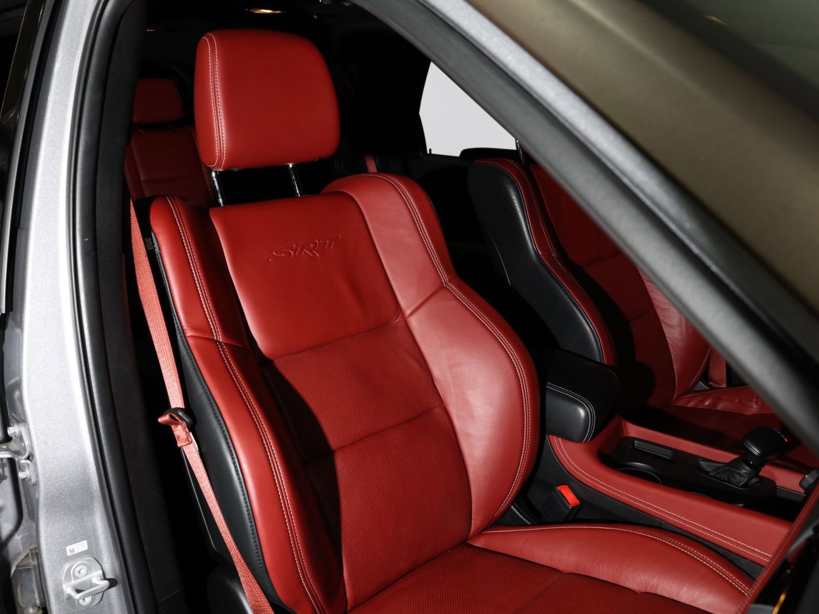 Used 2021 Dodge Durango SRT w/ Premium Interior Group AWD/4WD image 34