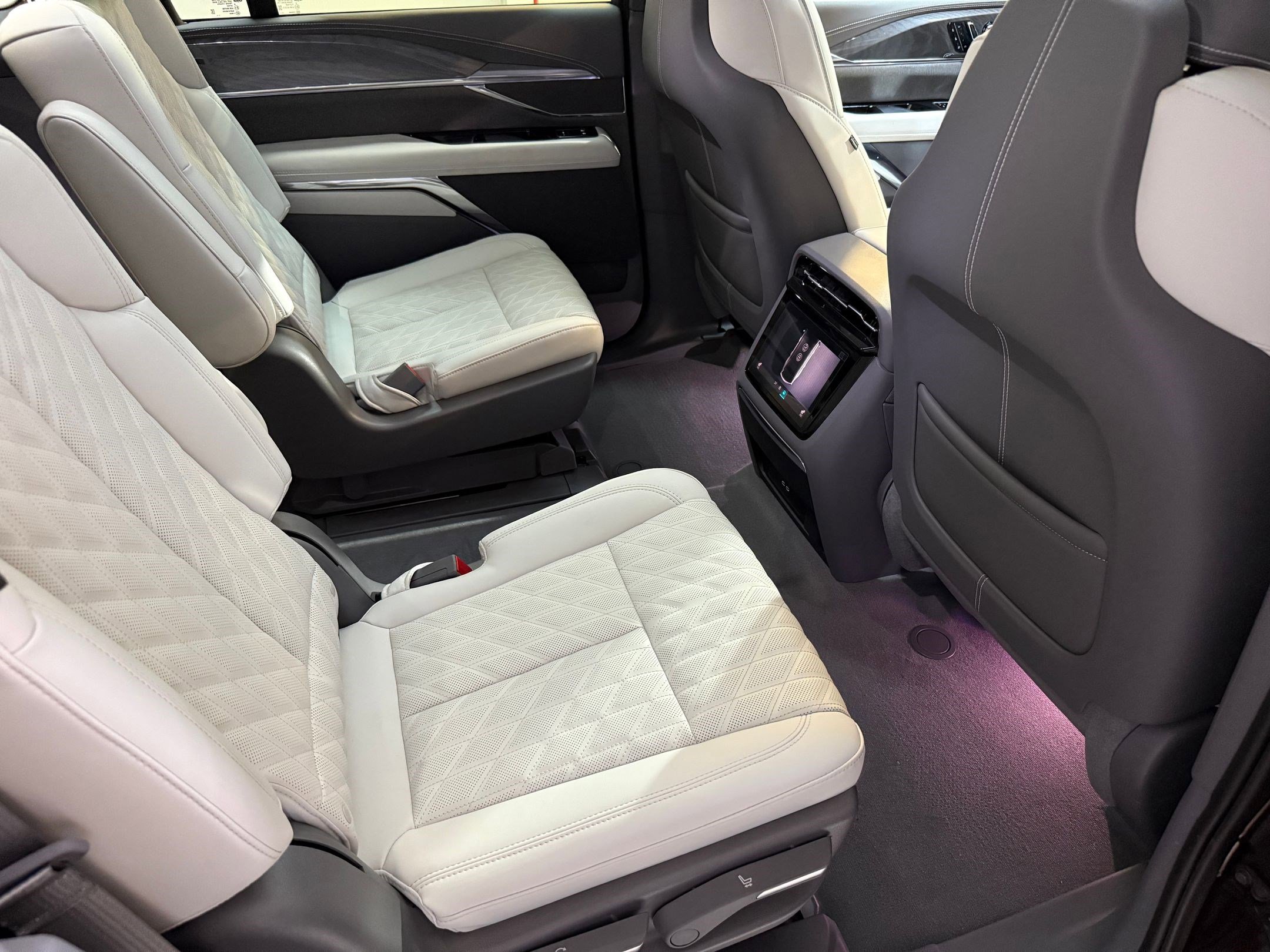 New 2025 Cadillac Escalade IQ Sport 1 w/ Smart Trailering package image 48