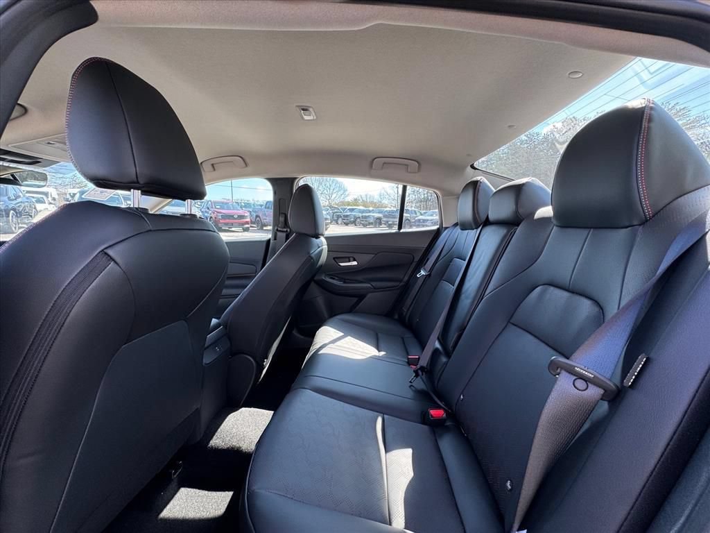 New 2026 Nissan Sentra SR w/ SR Premium Package FWD image 11