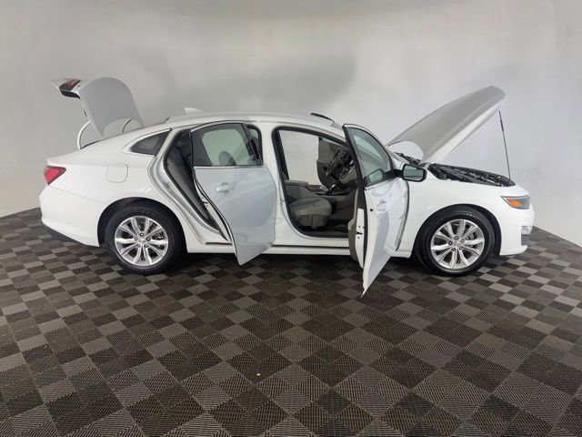 Used 2022 Chevrolet Malibu LT FWD image 9