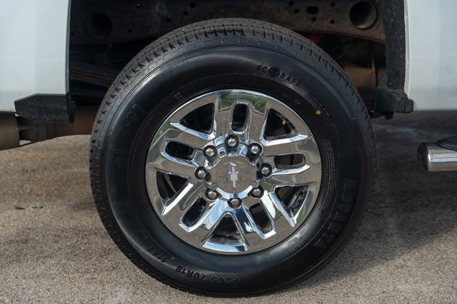 Used 2017 Chevrolet Silverado 2500 LT w/ LT Fleet Convenience Package image 12